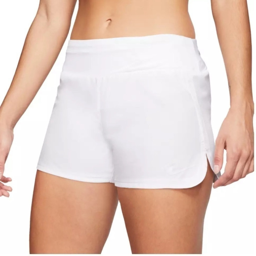 Womens Nike one running shorts white size xl 3’’ ws64